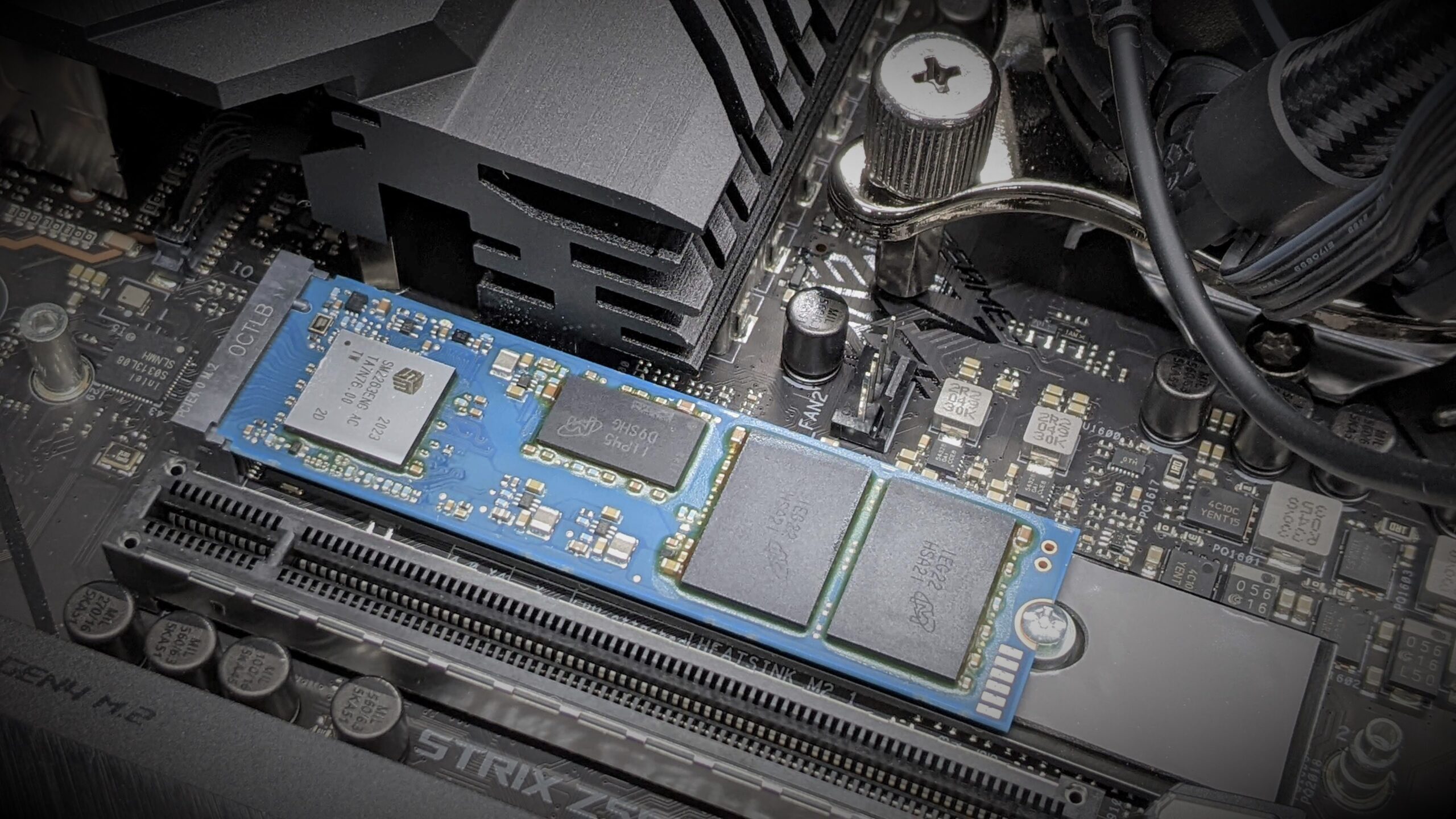 NVMe SSD HシリーズをWindows 11で使う(1/2)│HAGIWARA Solutions